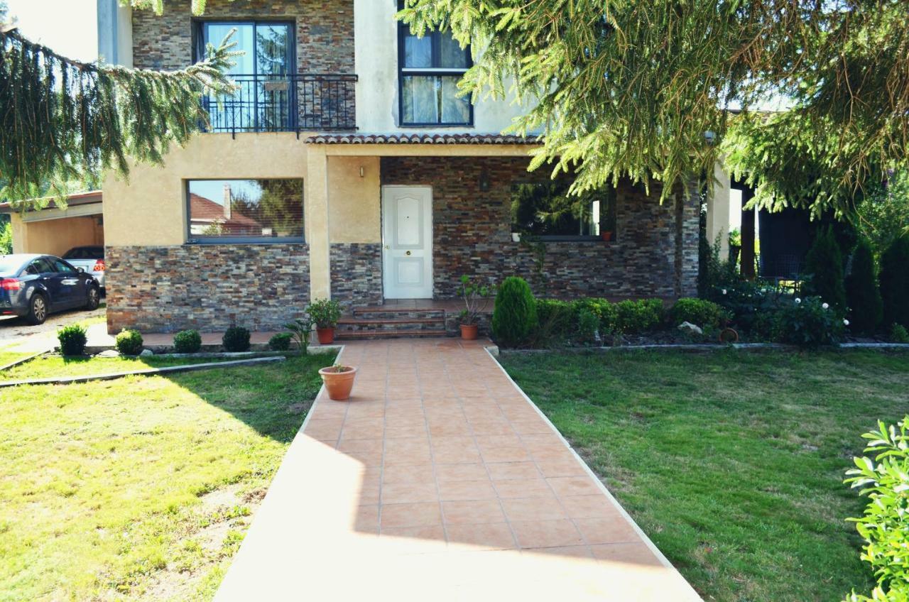 B&B Twin Pines Pilgrims Rooms Arzúa Exterior foto